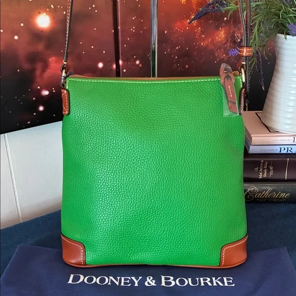Dooney & Bourke Pebbled Leather Crossbody w/Dustbag - Picture 2 of 11